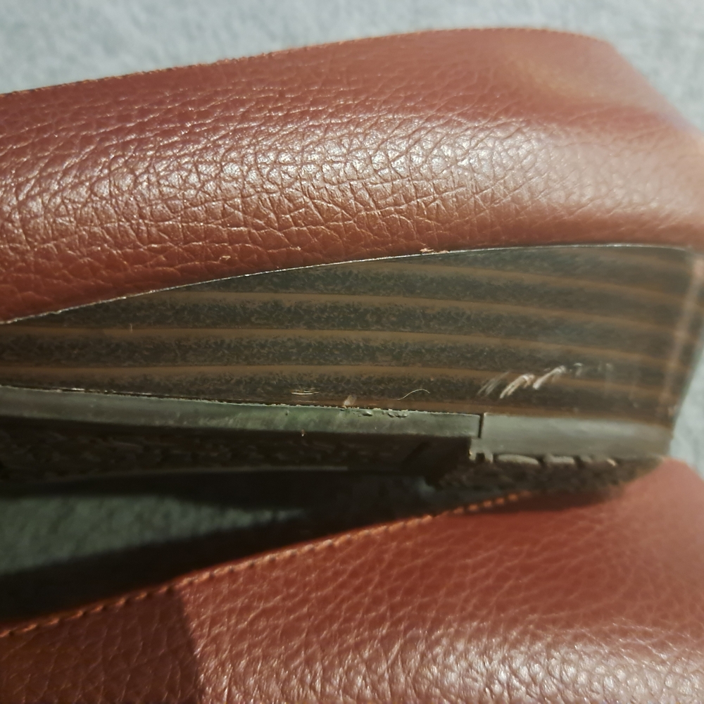 Naturalizer Burgundy Flats with Buckle Detail - Picture 4 of 5